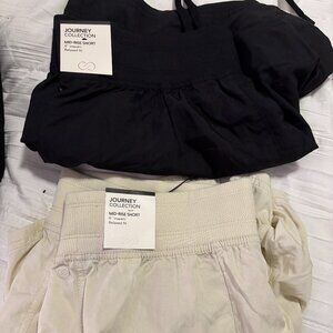 CALIA Women's Crinkle Patch Pocket 4” Shorts: CREAM: NEW WITH TAGS: SIZE M